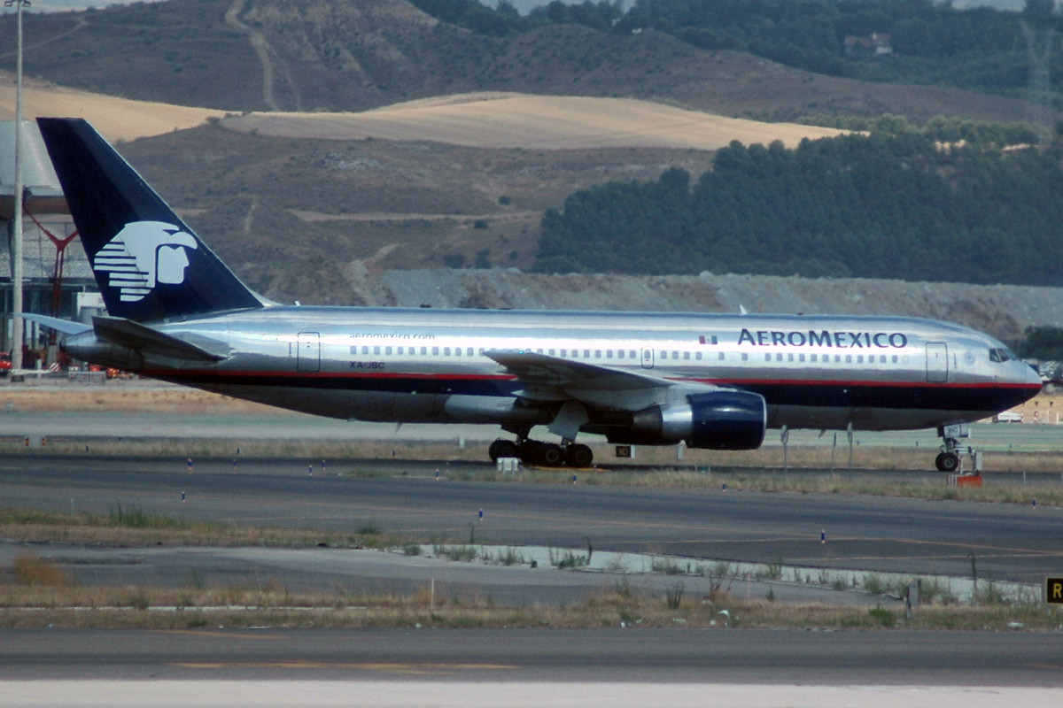 XA-JBC · Boeing 767-284/ER · (MAD / LEMD)