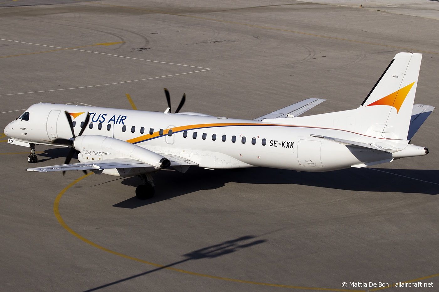SE-KXK (2000-012) 1995 Saab 2000