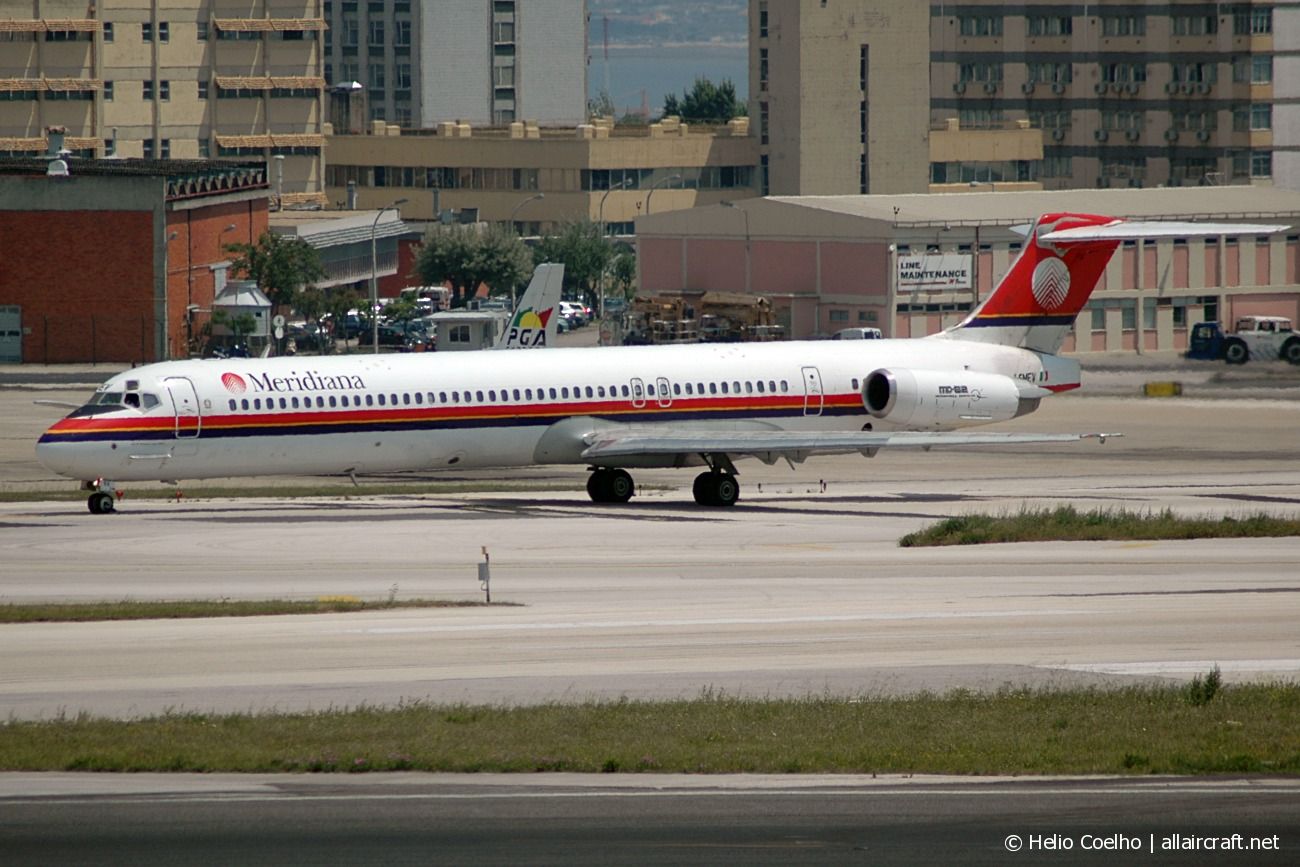 I-SMEV · McDonnell Douglas MD-82 · (LIS / LPPT)