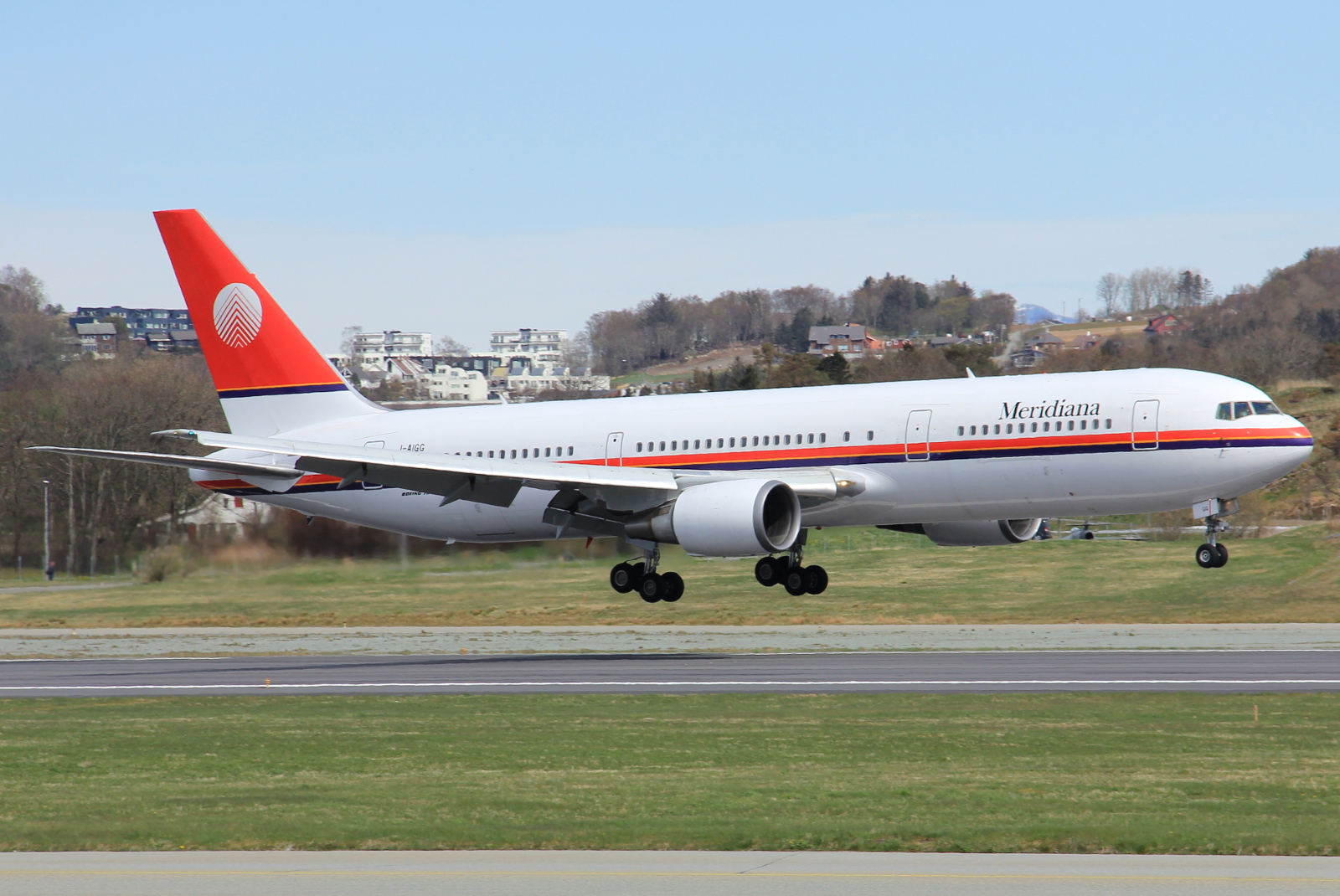 I-AIGG · Boeing 767-304/ER · (SVG / ENZV)