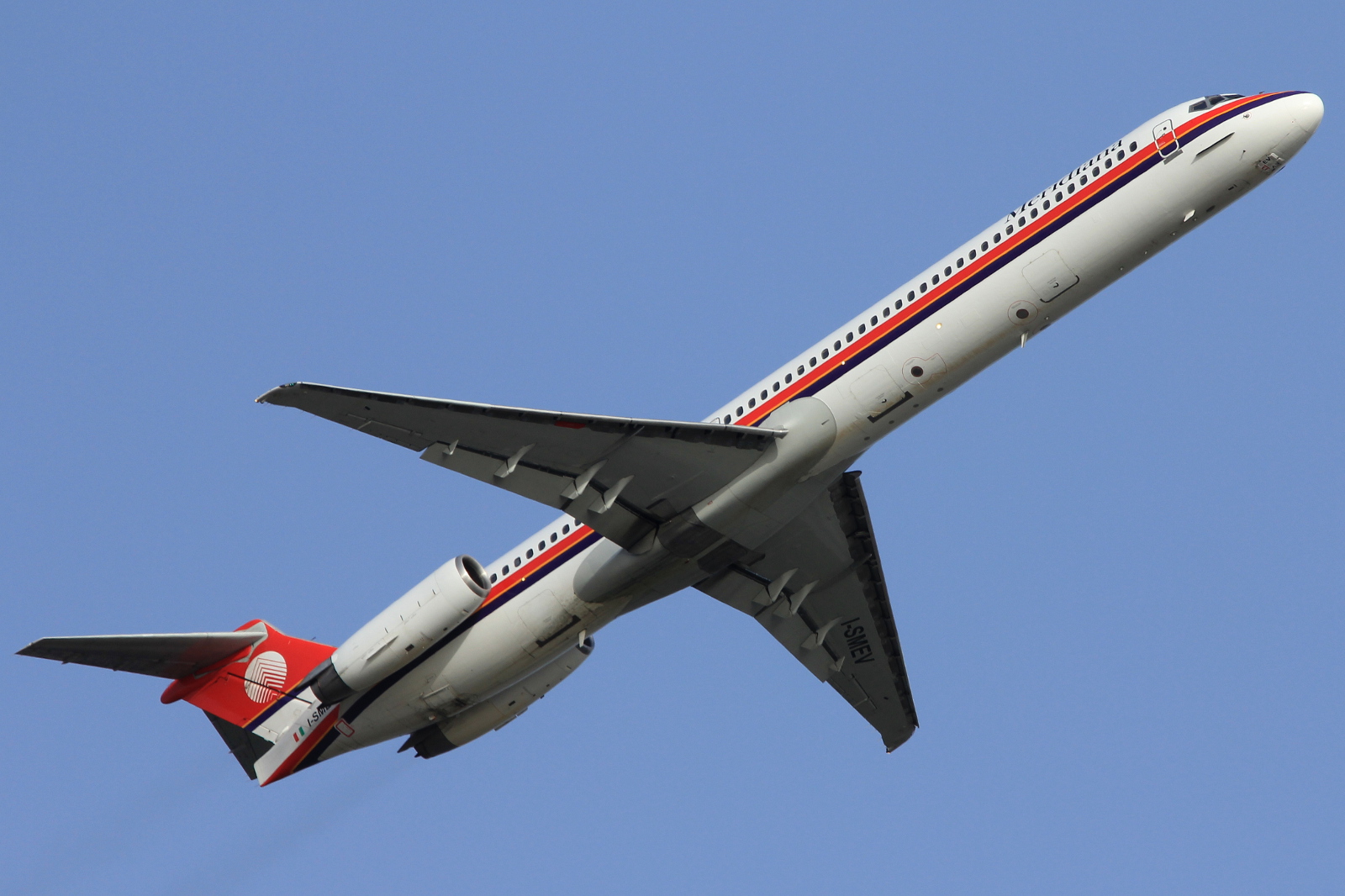 I-SMEV · McDonnell Douglas MD-82 · (FCO / LIRF)