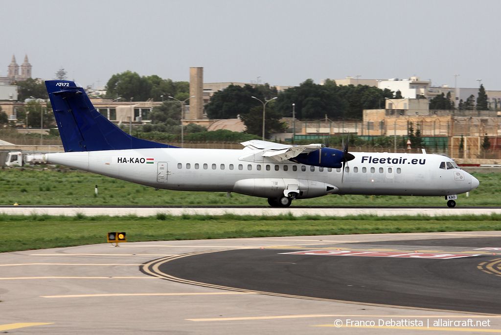 HA-KAO (183) 1990 ATR-72-202(F)