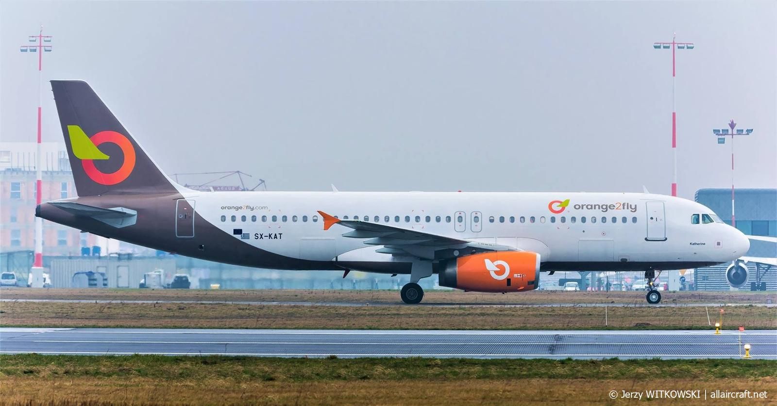 SX-KAT (1979) 2003 Airbus A320-232
