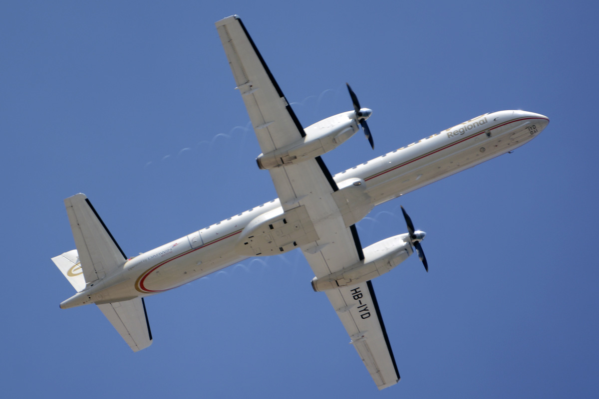 HB-IYD (2000-059) 1998 Saab 2000