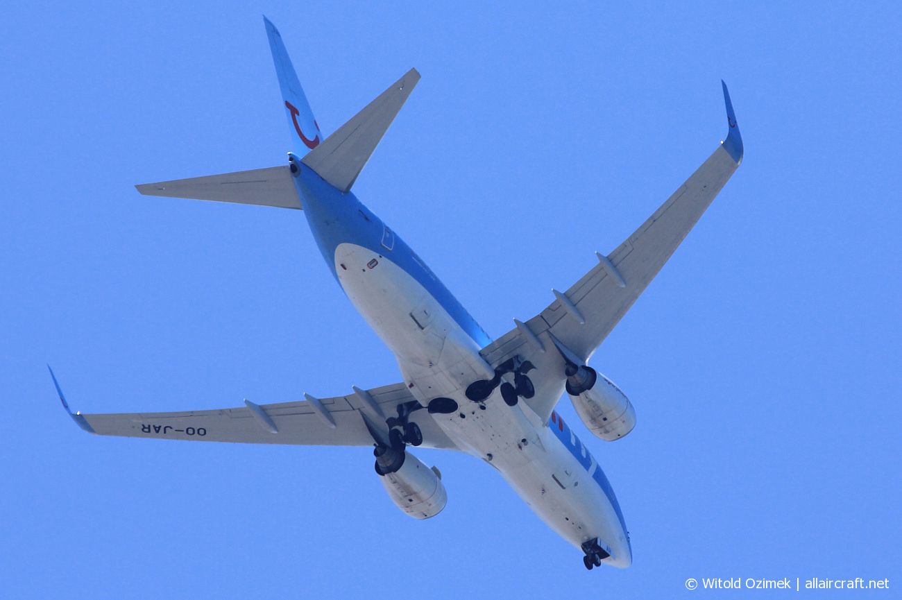 OO-JAR · Boeing 737-7K5(WL) · (HER / LGIR)