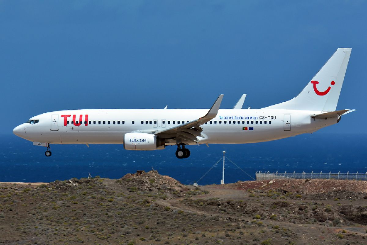 CS-TQU · Boeing 737-8K2(WL) · (LPA / GCLP)