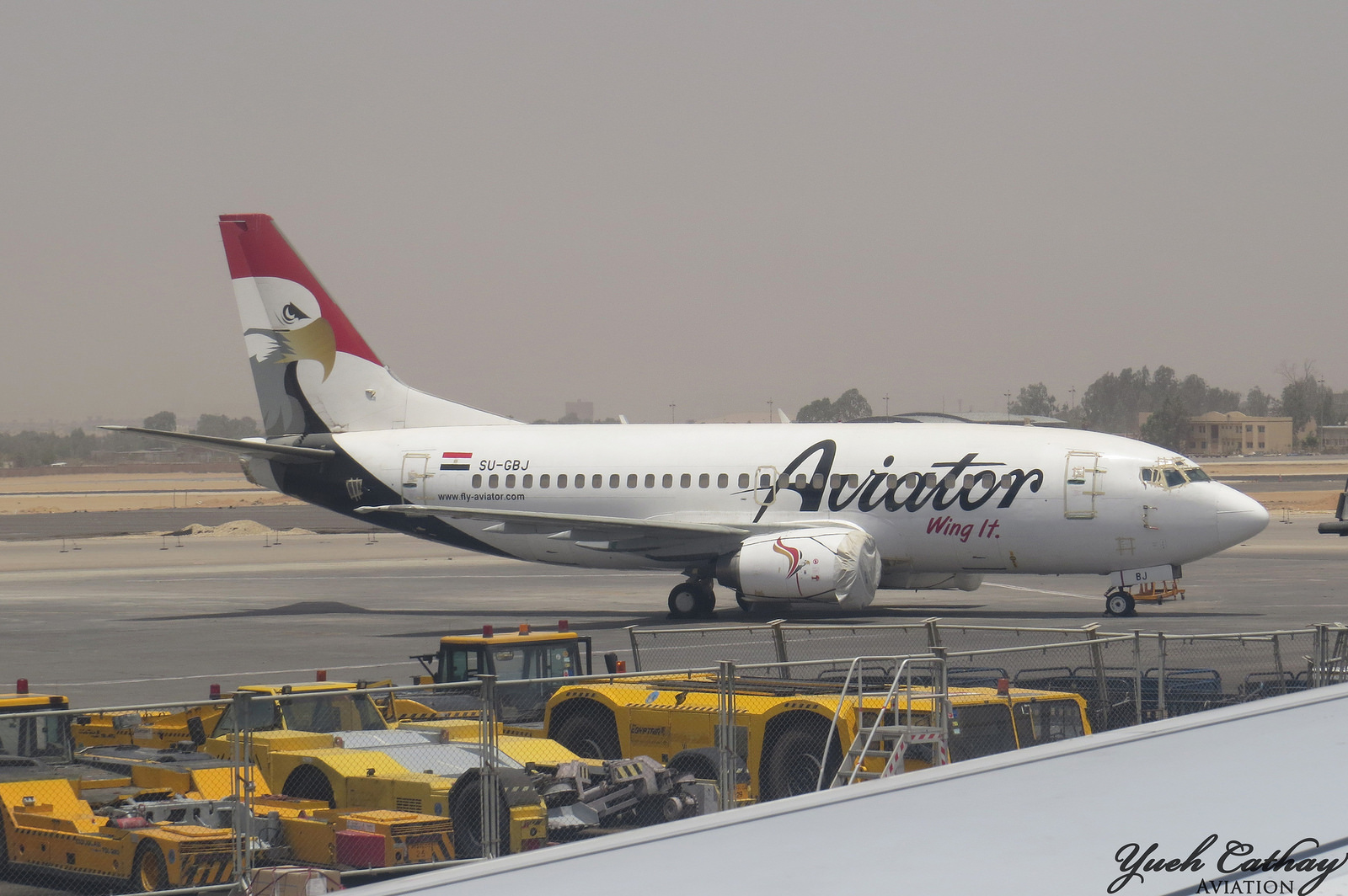 SU-GBJ (cn 25352) Boeing 737-566