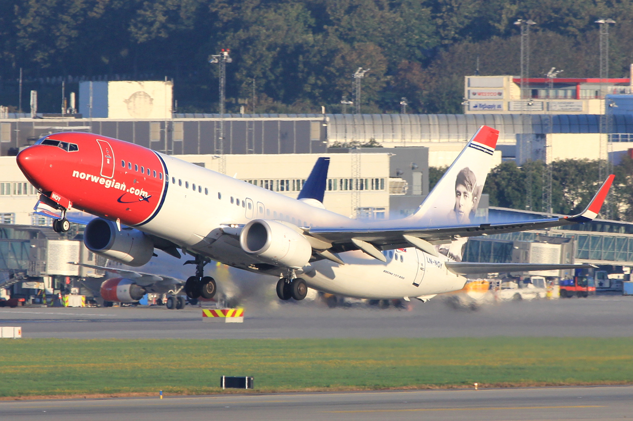 LN-NOY · Boeing 737-8JP(WL) · (SVG / ENZV)
