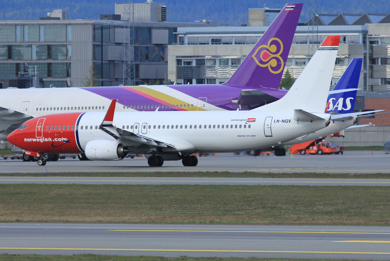 LN-NGV · Boeing 737-8JP(WL) · (OSL / ENGM)