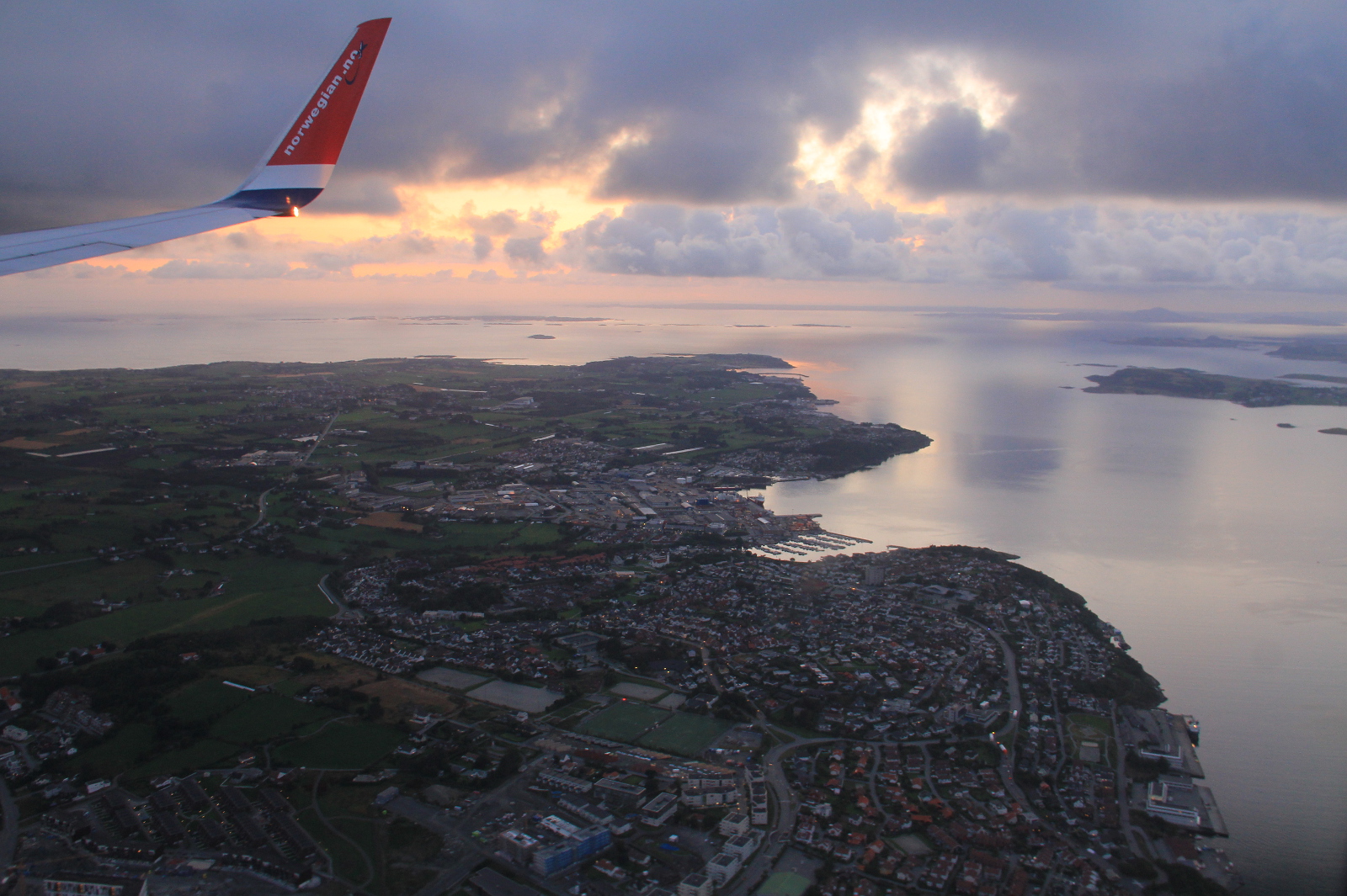 LN-NOC · Boeing 737-81Q(WL) · (SVG / ENZV)