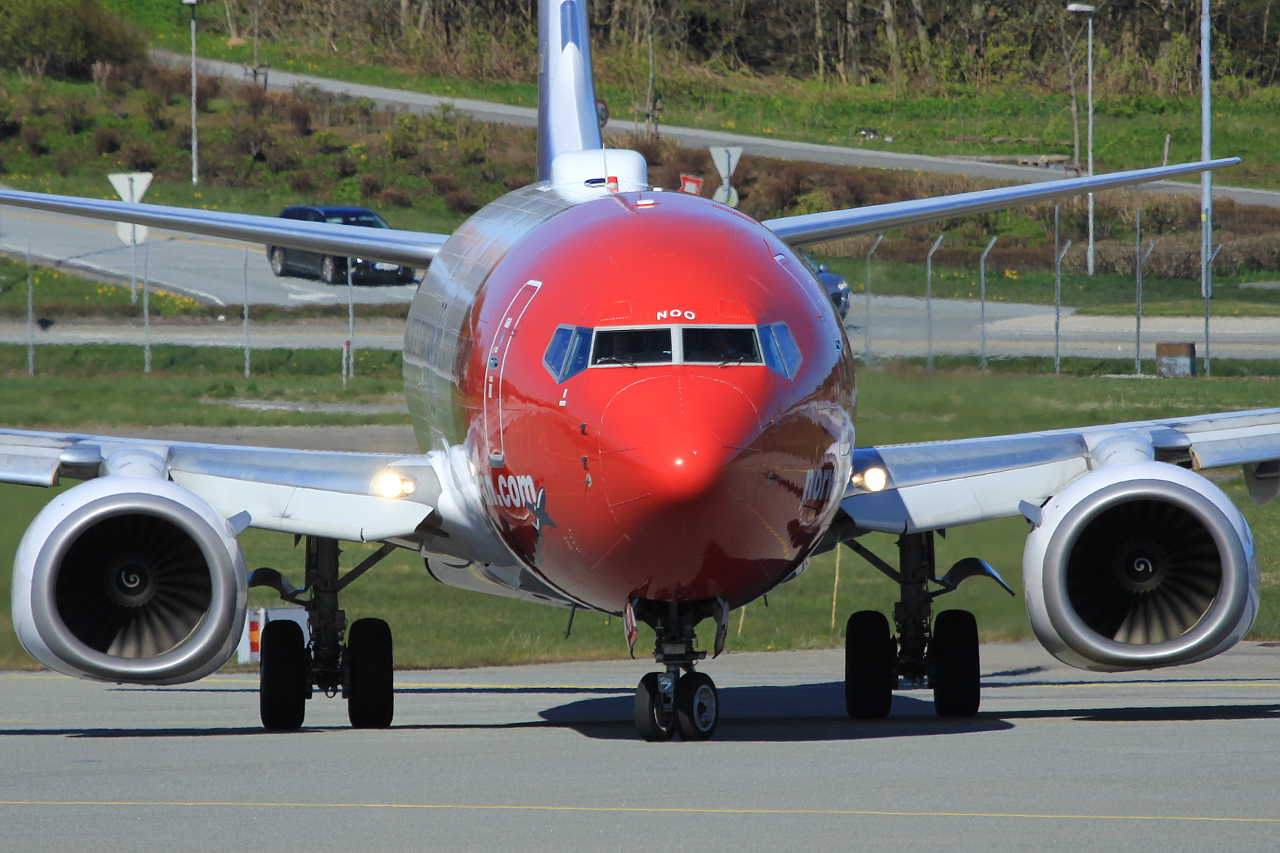 LN-NOO · Boeing 737-86Q(WL) · (SVG / ENZV)