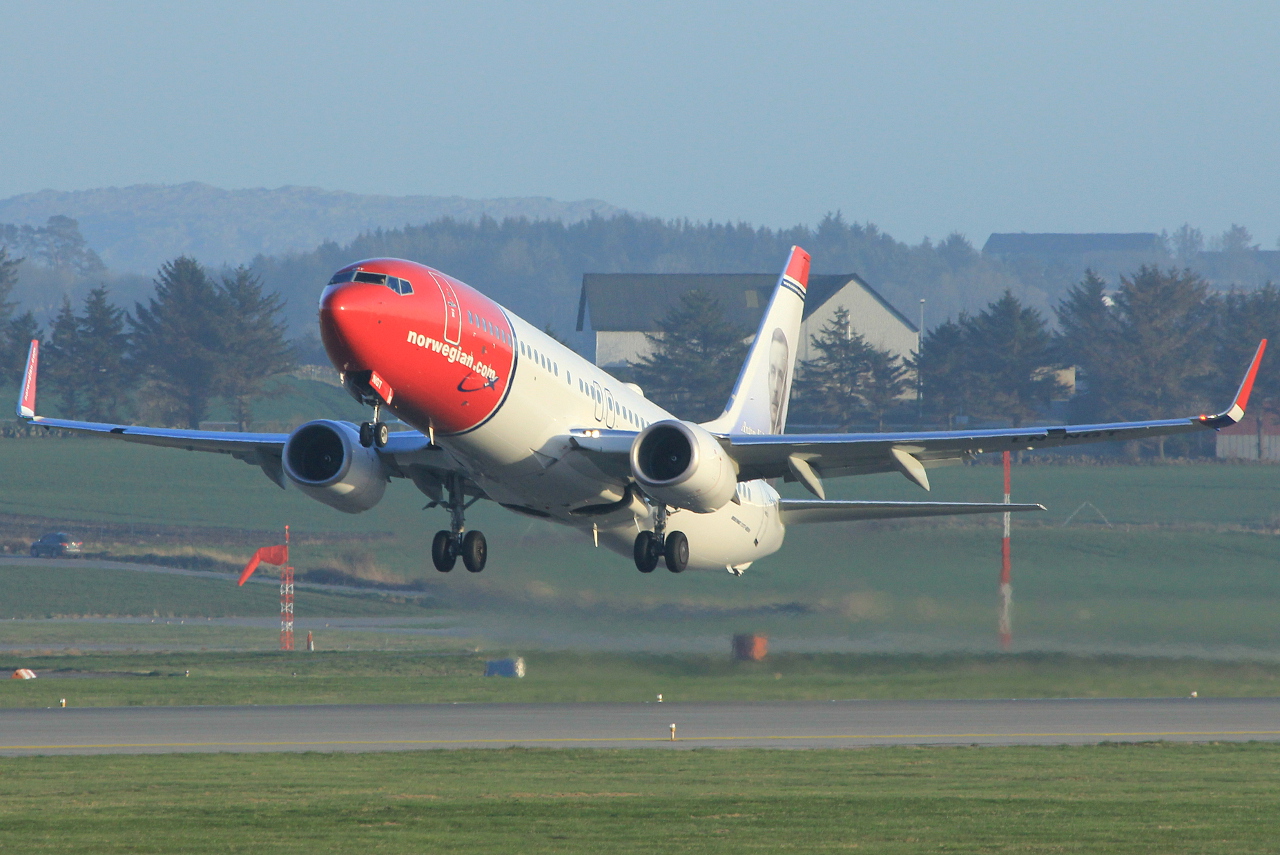 LN-NGT · Boeing 737-8JP(WL) · (SVG / ENZV)