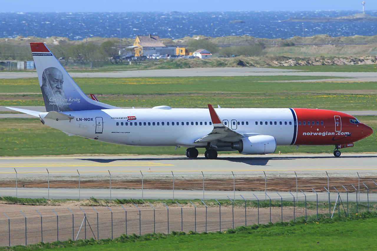 LN-NOX · Boeing 737-8JP(WL) · (SVG / ENZV)