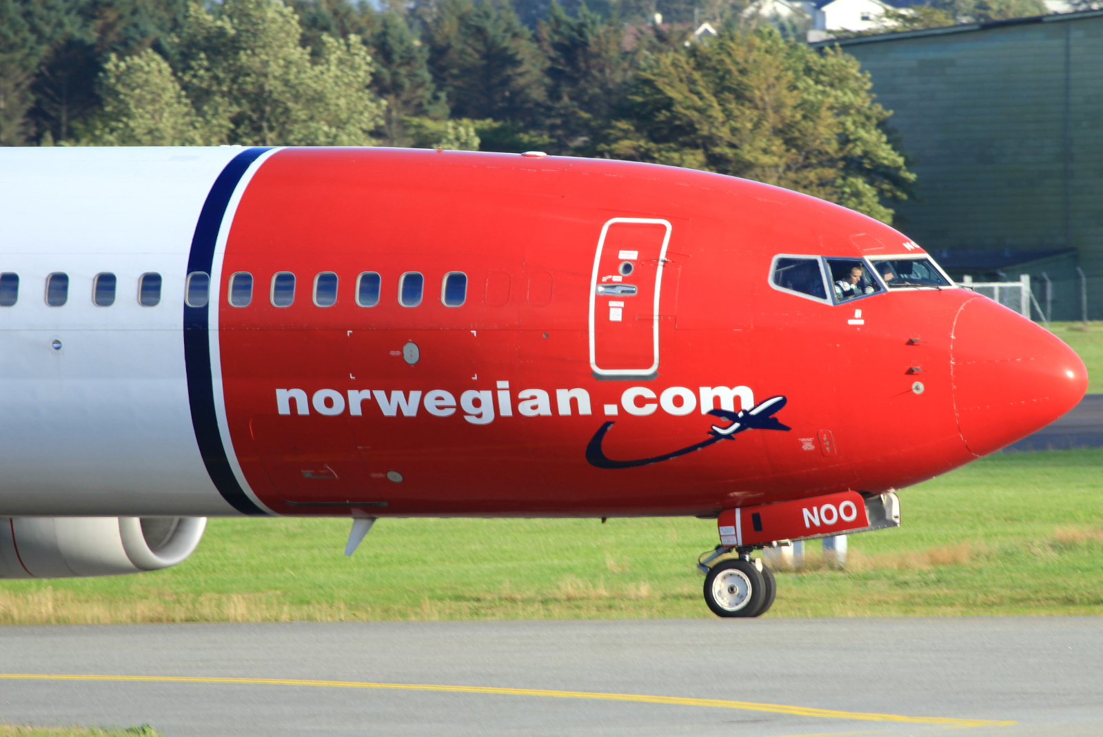 LN-NOO · Boeing 737-86Q(WL) · (SVG / ENZV)
