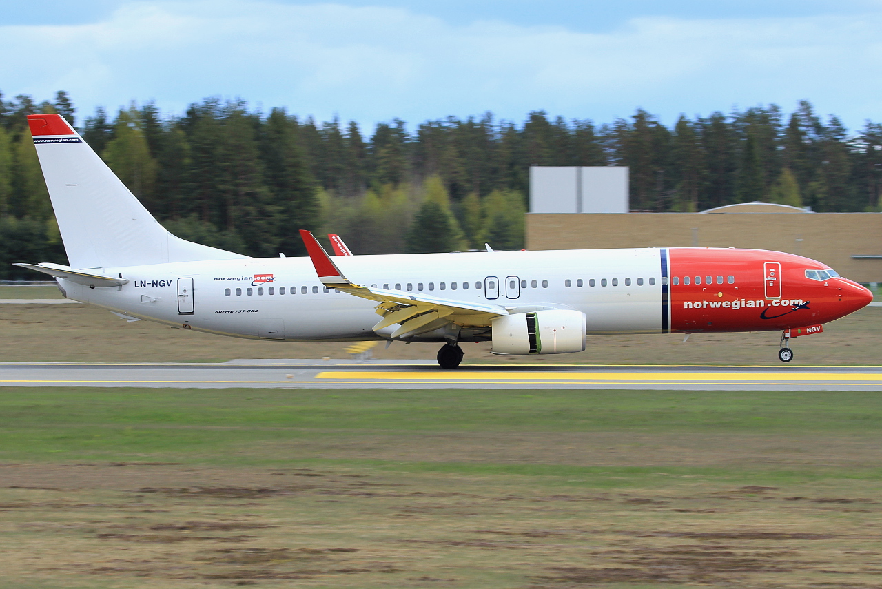 LN-NGV · Boeing 737-8JP(WL) · (OSL / ENGM)