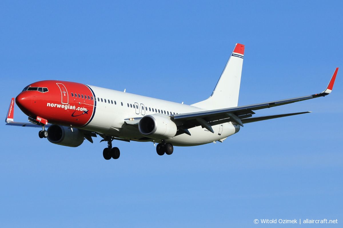 LN-NHE (41136)  2015 Boeing 737-8JP WL
