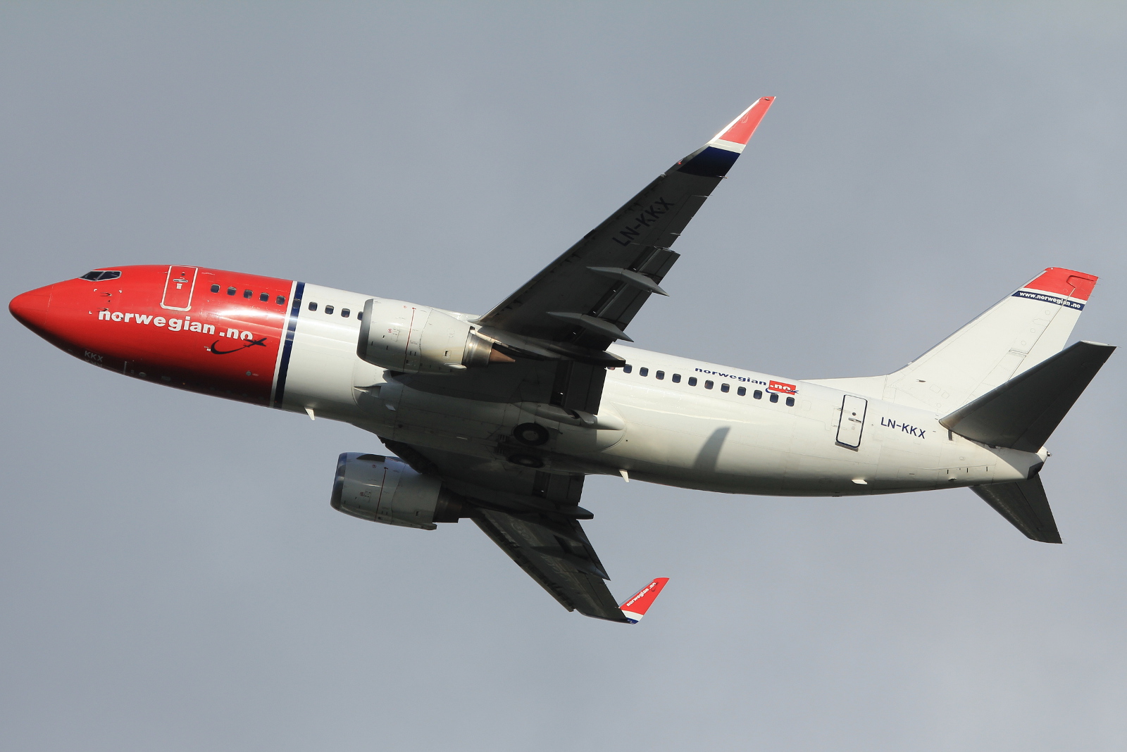 LN-KKX · Boeing 737-33S(WL) · (SVG / ENZV)