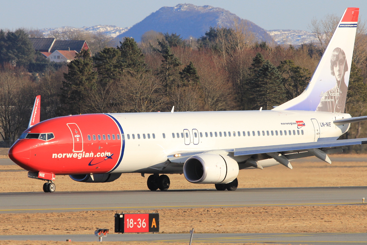 LN-NIE · Boeing 737-8JP(WL) · (SVG / ENZV)