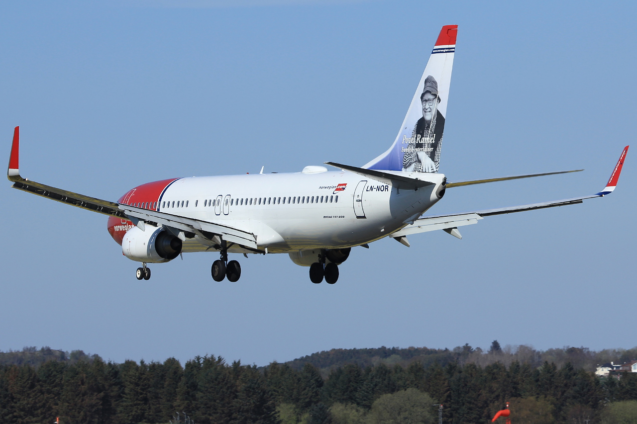 LN-NOR · Boeing 737-81D(WL) · (SVG / ENZV)
