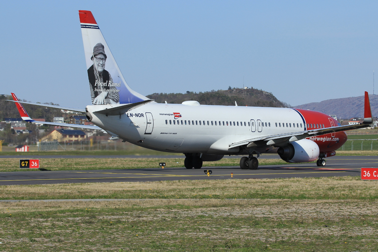 LN-NOR · Boeing 737-81D(WL) · (SVG / ENZV)