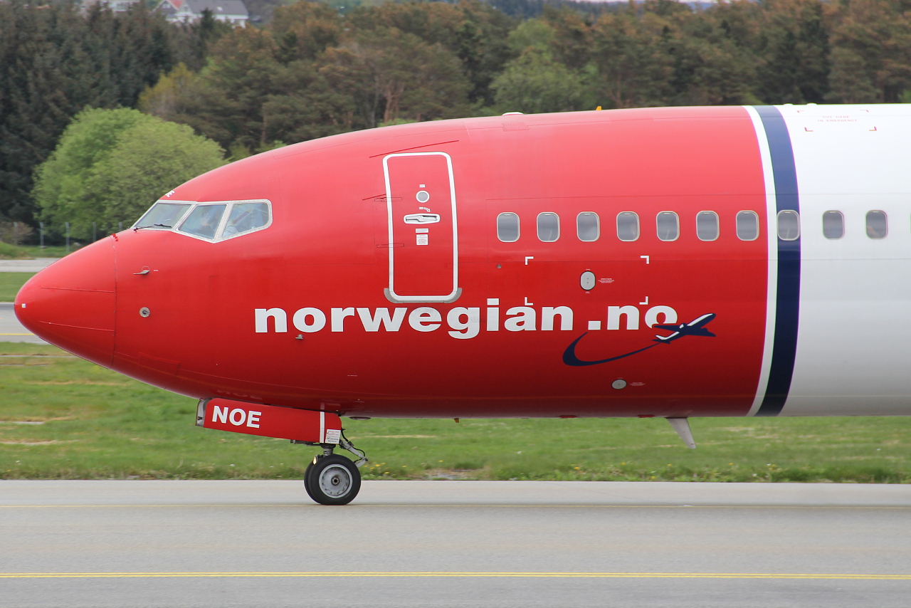 LN-NOE · Boeing 737-8Q8(WL) · (SVG / ENZV)