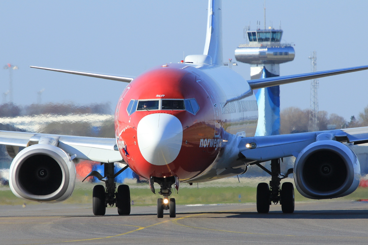 LN-NOP · Boeing 737-86N(WL) · (SVG / ENZV)