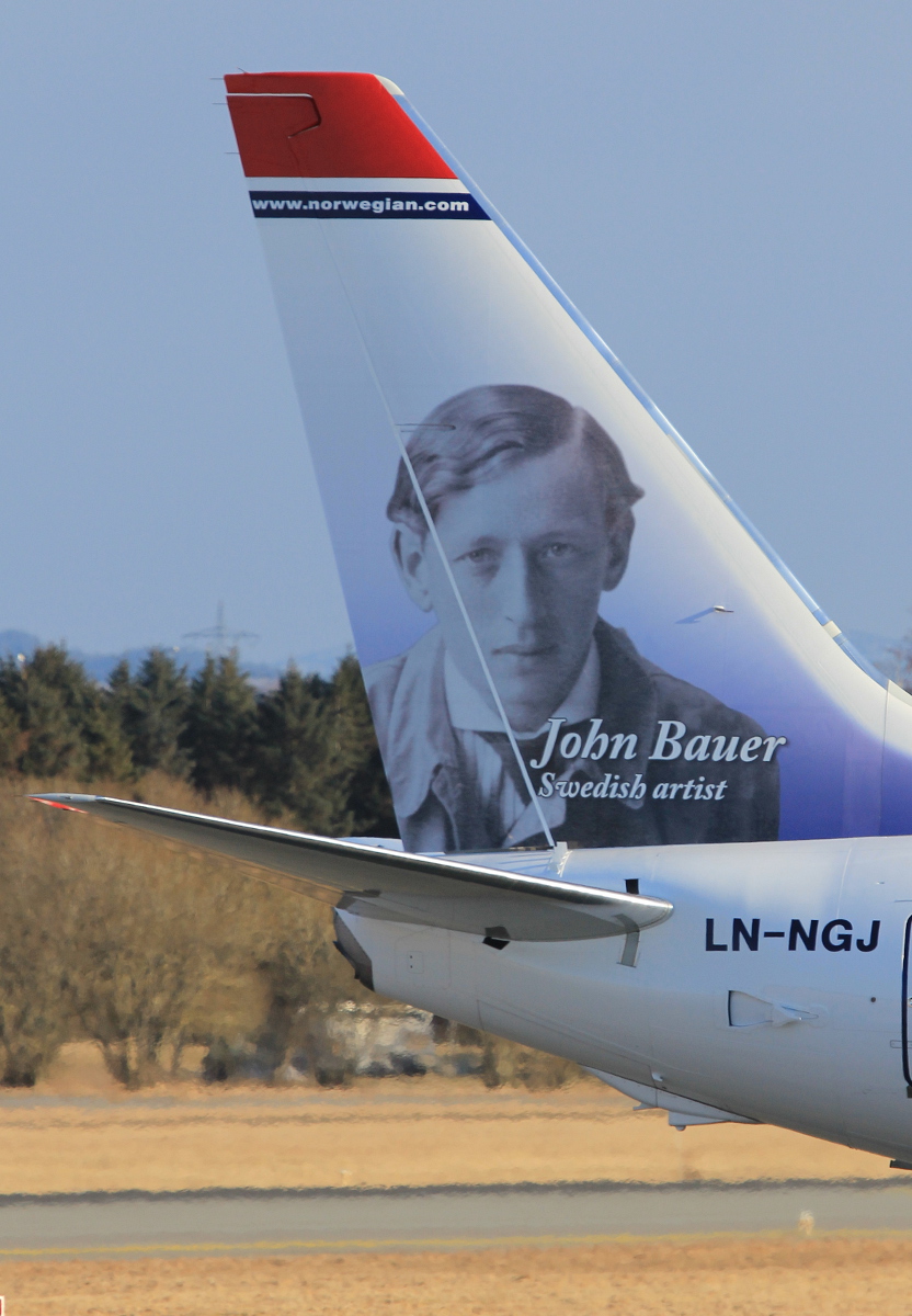 LN-NGJ (39021) 2013 Boeing 737-8JP WL