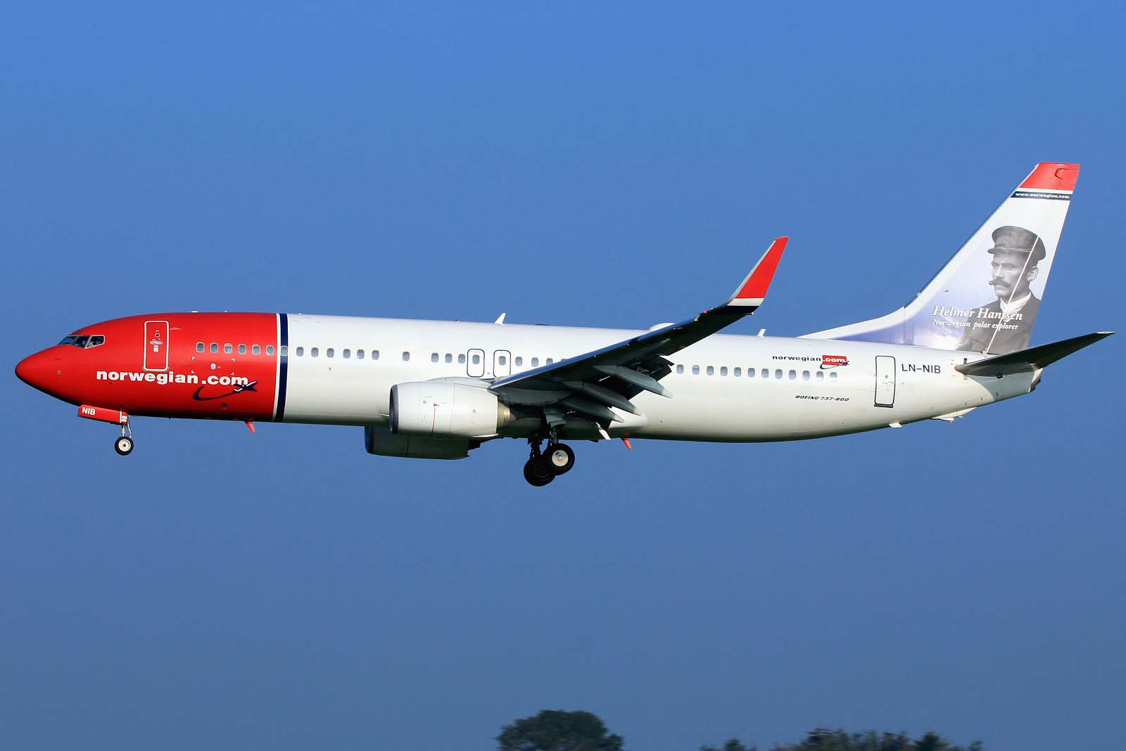 LN-NIB · Boeing 737-86J(WL) · (SVG / ENZV)