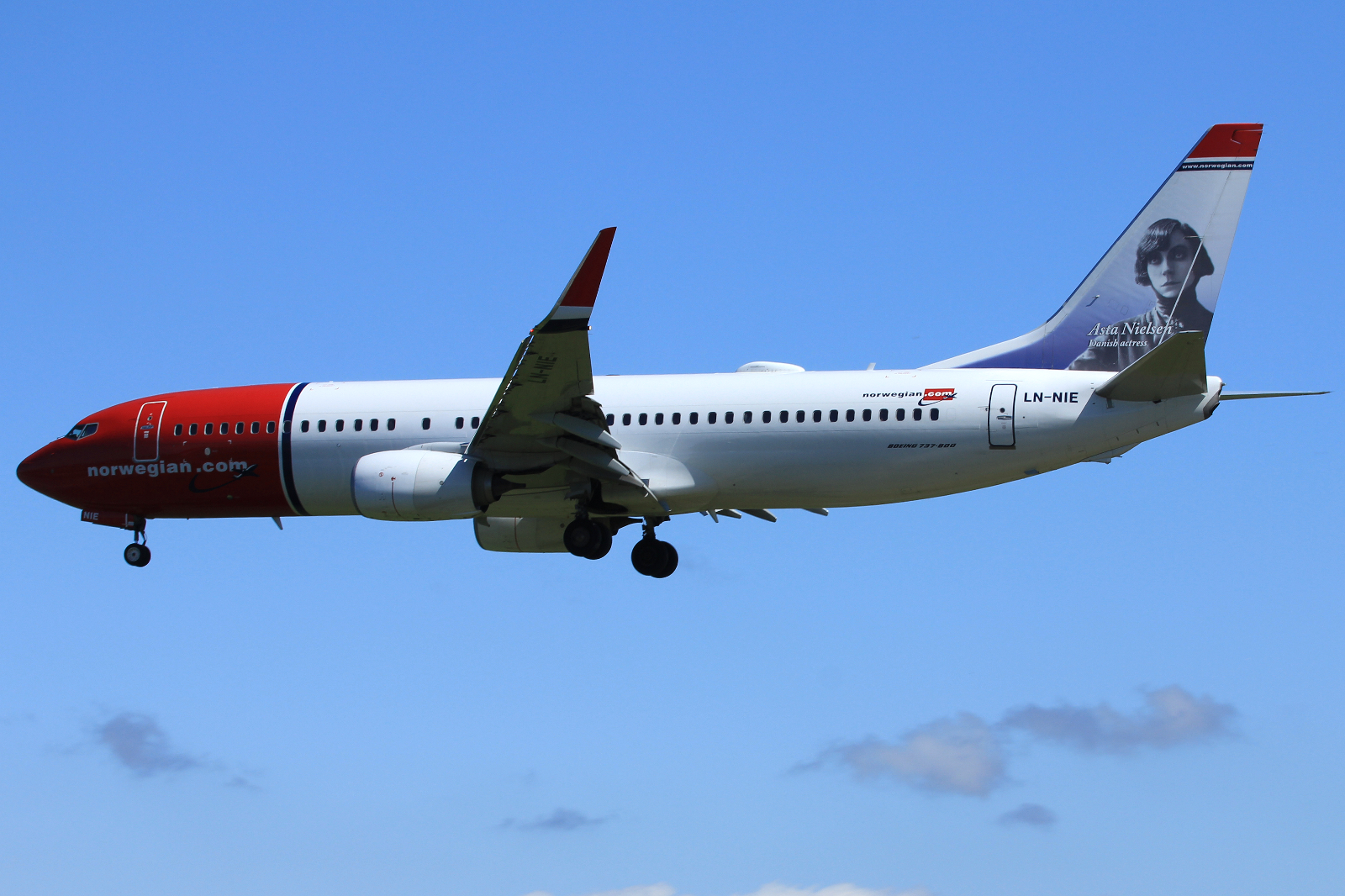 LN-NIE · Boeing 737-8JP(WL) · (SVG / ENZV)
