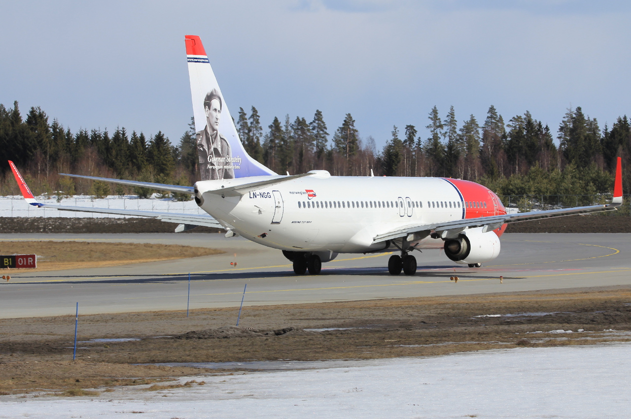 LN-NGG · Boeing 737-8JP(WL) · (OSL / ENGM)