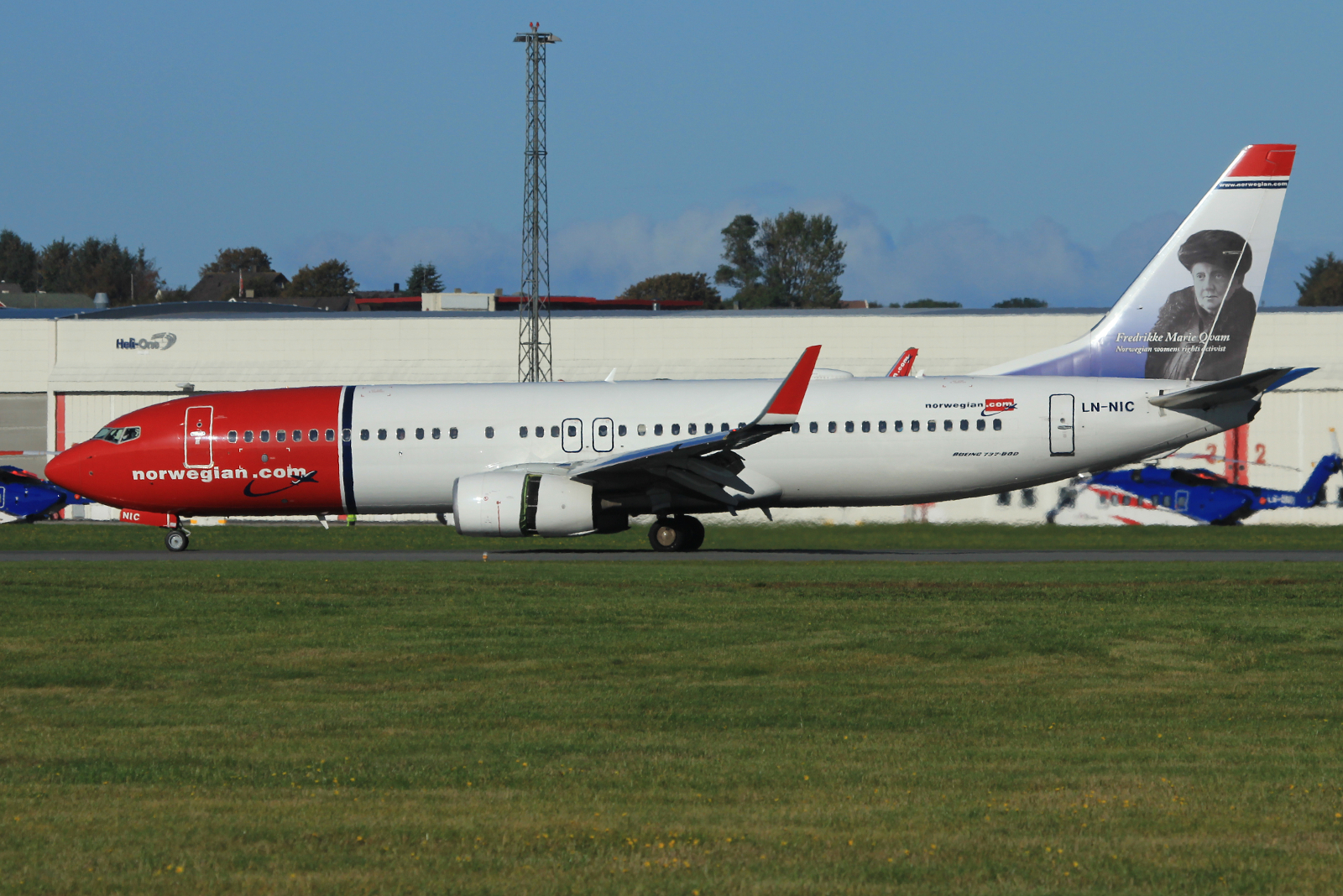 LN-NIC · Boeing 737-8JP(WL) · (SVG / ENZV)