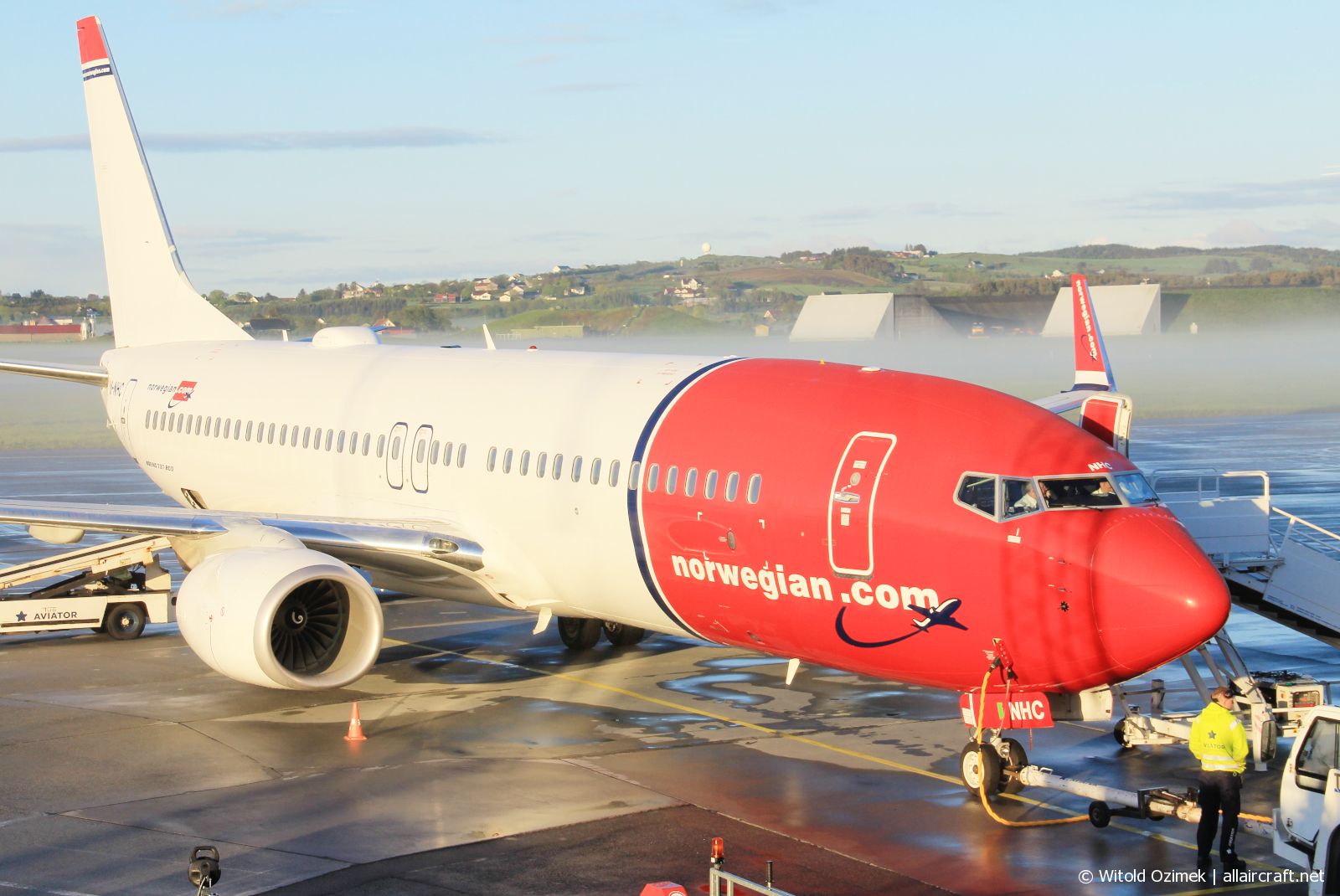 LN-NHC (41128) 2015 Boeing 737-8JP WL