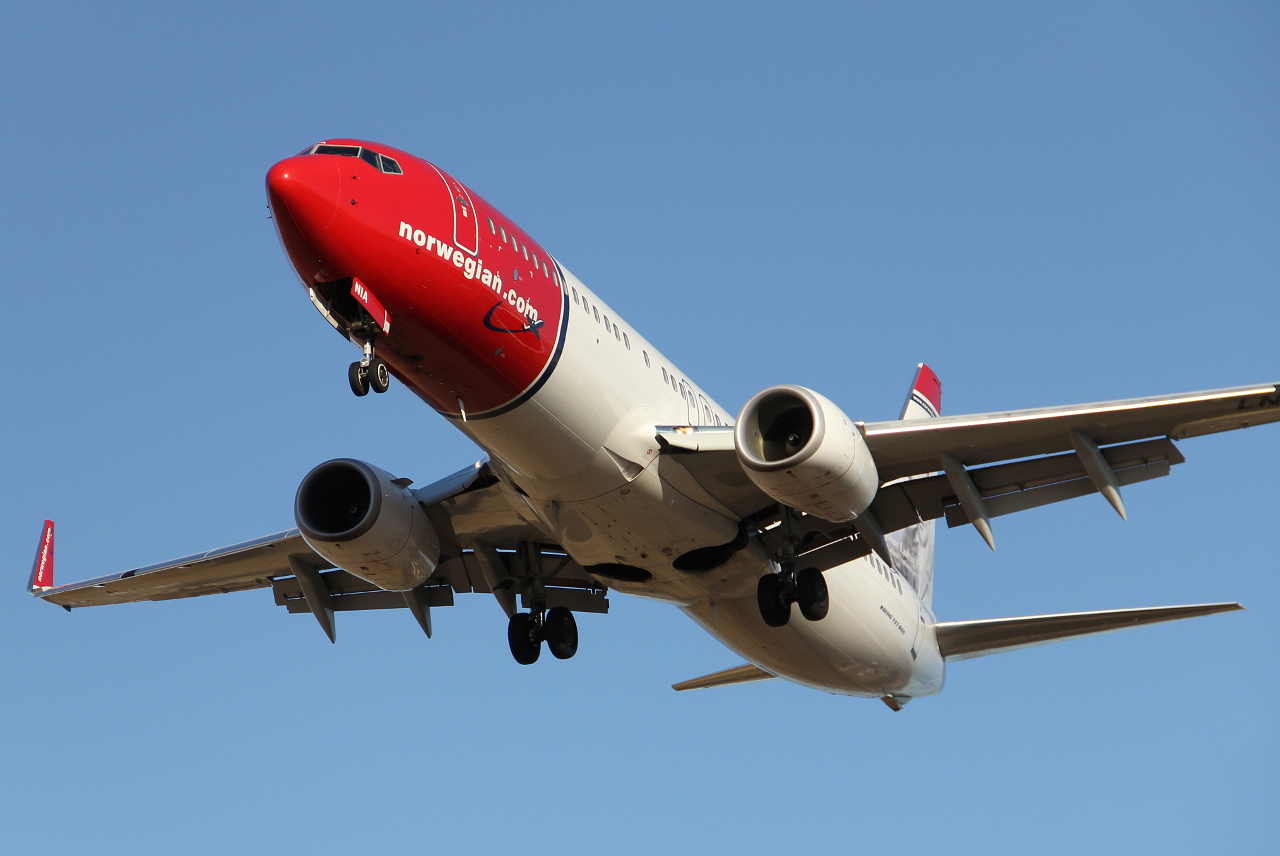 LN-NIA · Boeing 737-8JP(WL) · (SVG / ENZV)