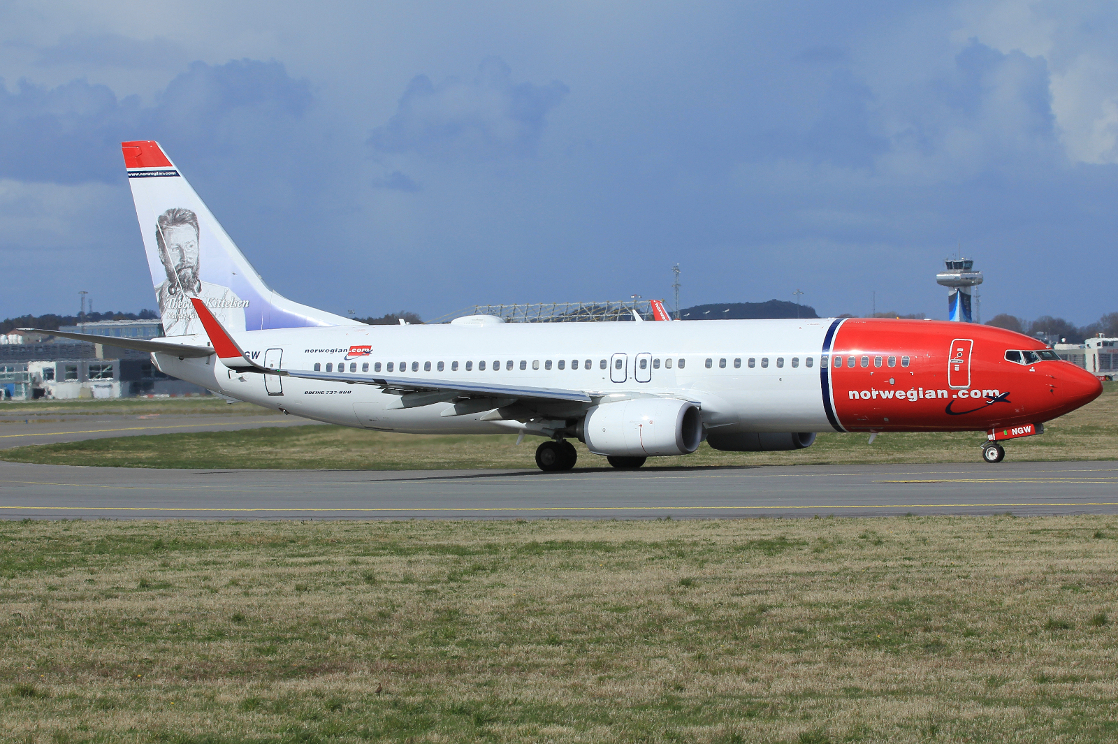 LN-NGW · Boeing 737-8JP(WL) · (SVG / ENZV)