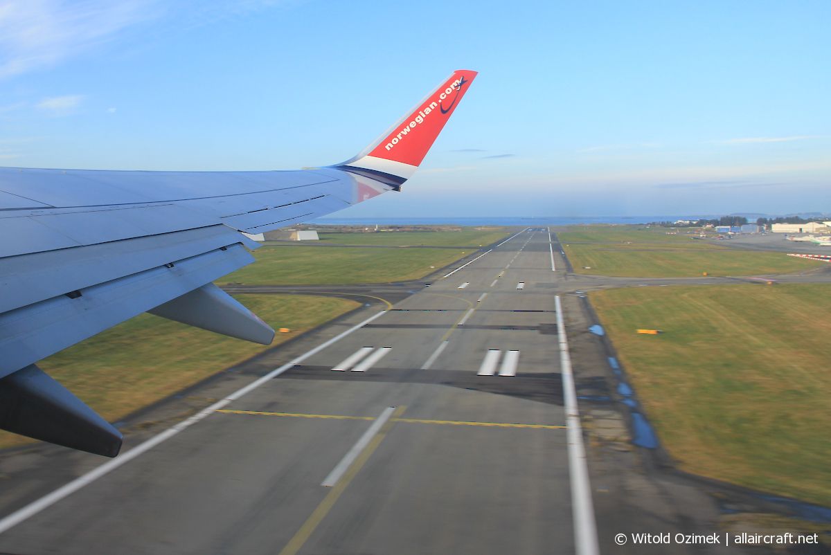 LN-NOR · Boeing 737-81D(WL) · (SVG / ENZV)