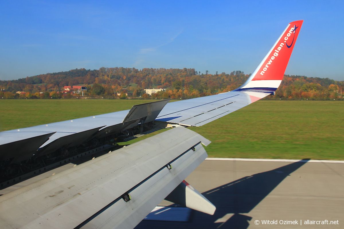LN-NOR · Boeing 737-81D(WL) · (KRK / EPKK)