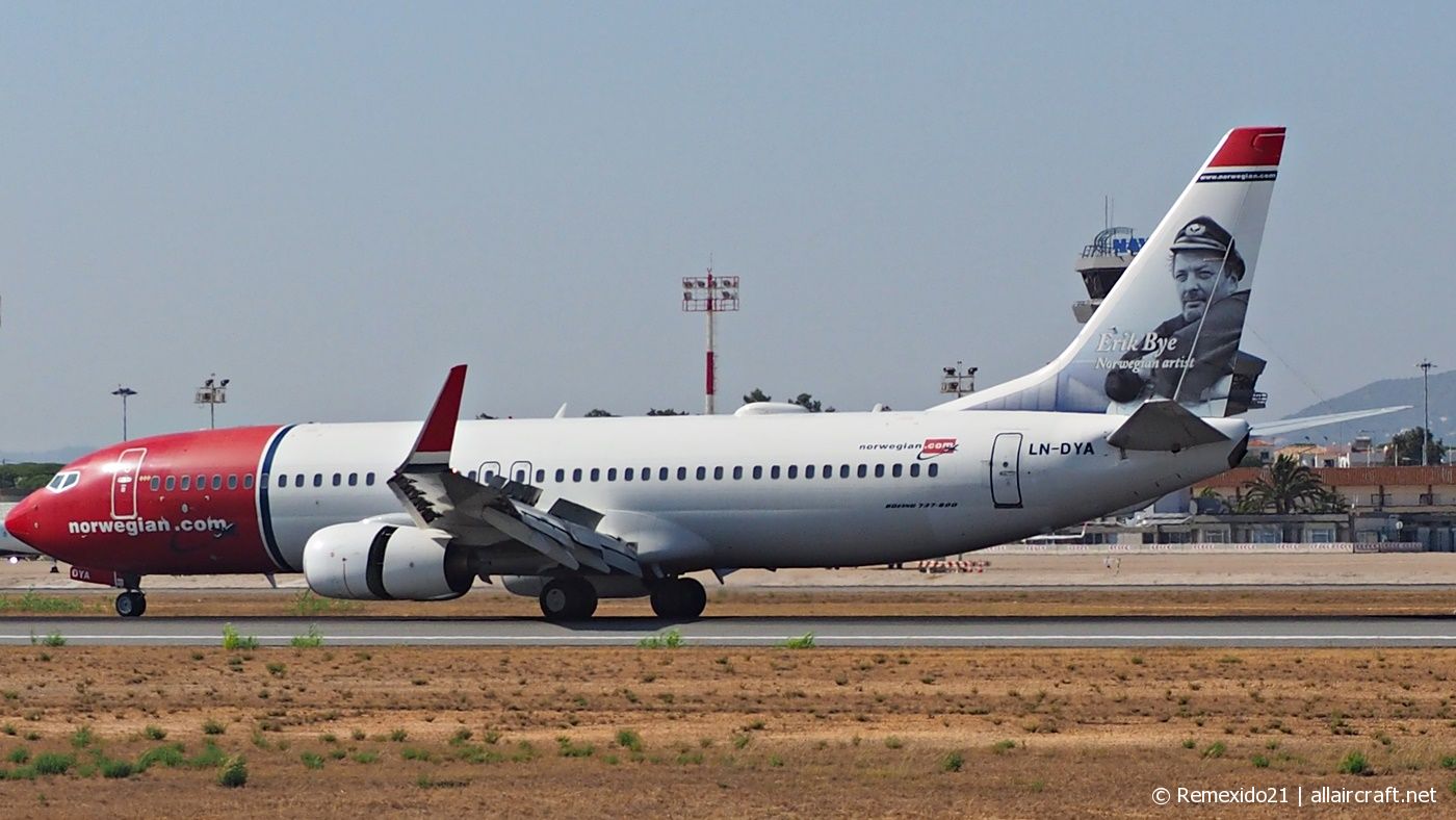 LN-DYA · Boeing 737-8JP(WL) · (FAO / LPFR)