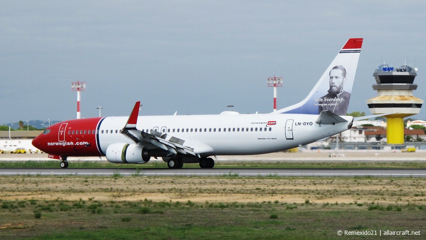LN-DYO · Boeing 737-8JP(WL) · (FAO / LPFR)