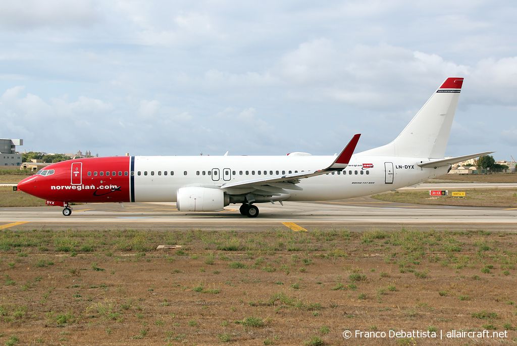 LN-DYX · Boeing 737-8JP(WL) · (MLA / LMML)