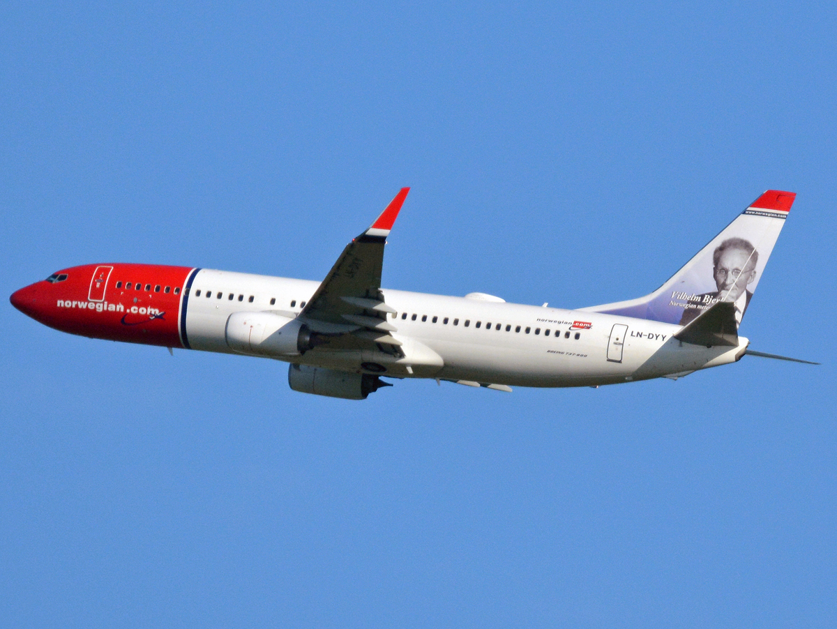 LN-DYY (39012) 2012 Boeing 737-8JP(WL)
