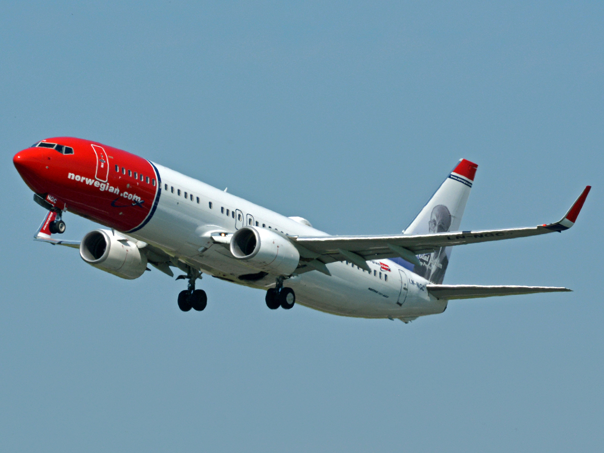LN-NGC (39016) 2012 Boeing 737-8JP WL
