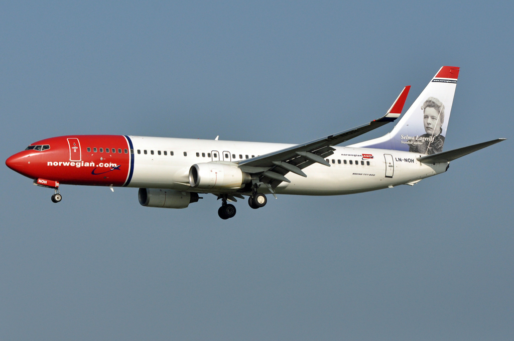 LN-NOH (36814) 2009 Boeing 737-86N WL