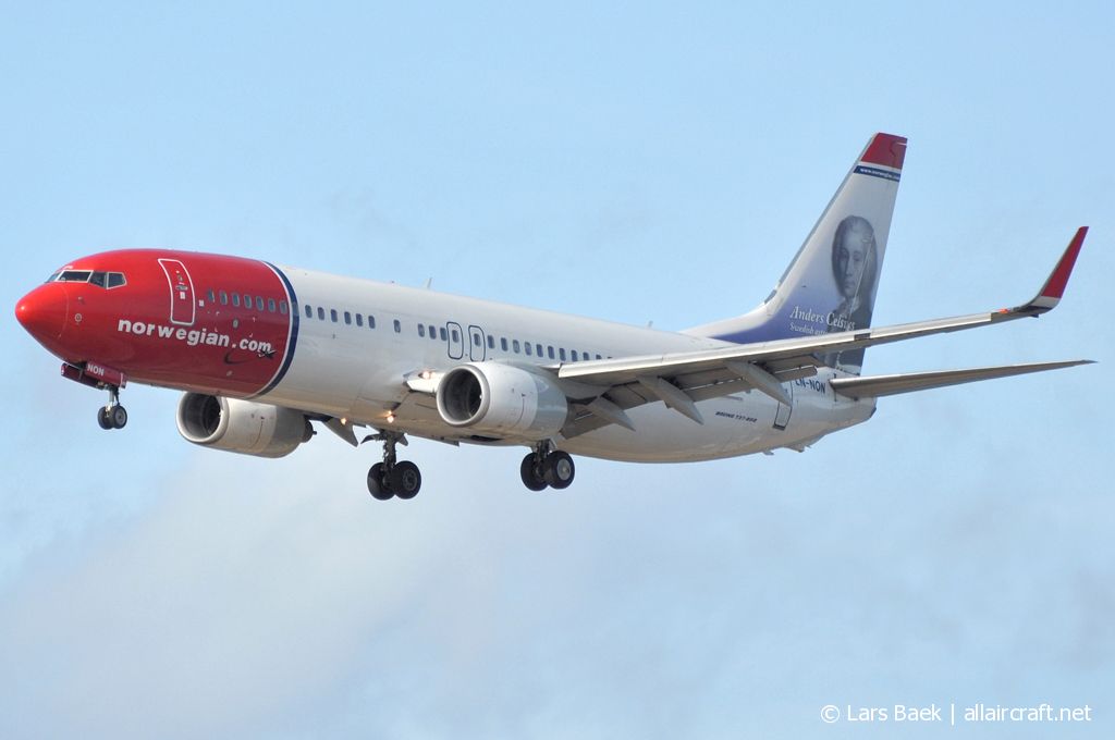 LN-NON (28620) 2000 Boeing 737-86N(WL)