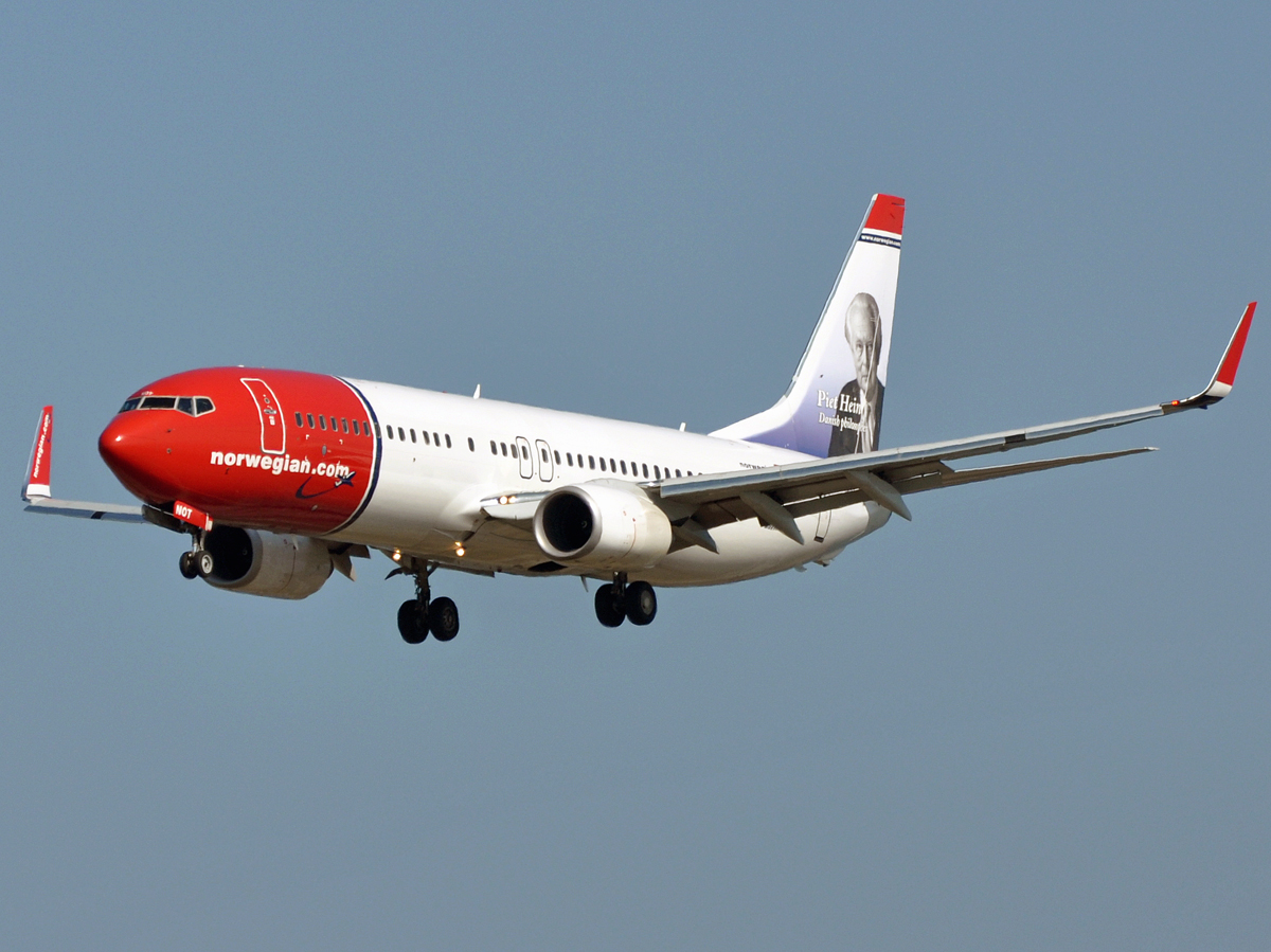 LN-NOT (37816) 2010 Boeing 737-8JP WL