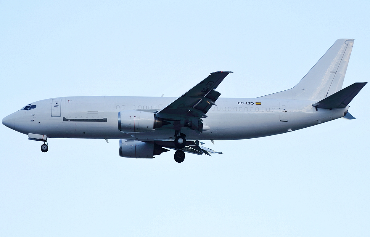 EC-LTO, (cn 23930), Boeing 737-301