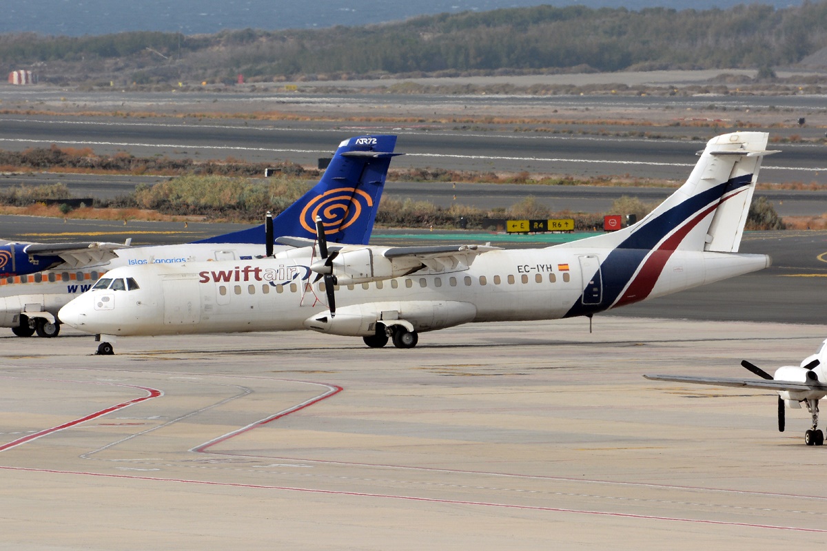 EC-IYH ( 330 ) 1992 ATR-72-202(F)
