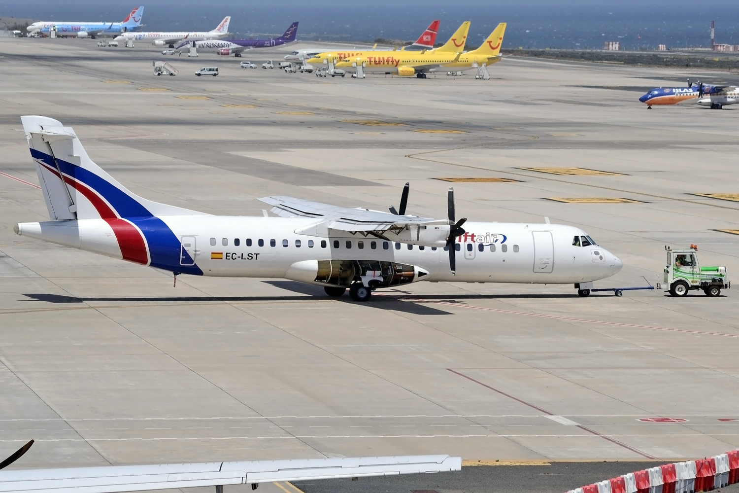 EC-LST ( 234 ) 1991 ATR-72-201