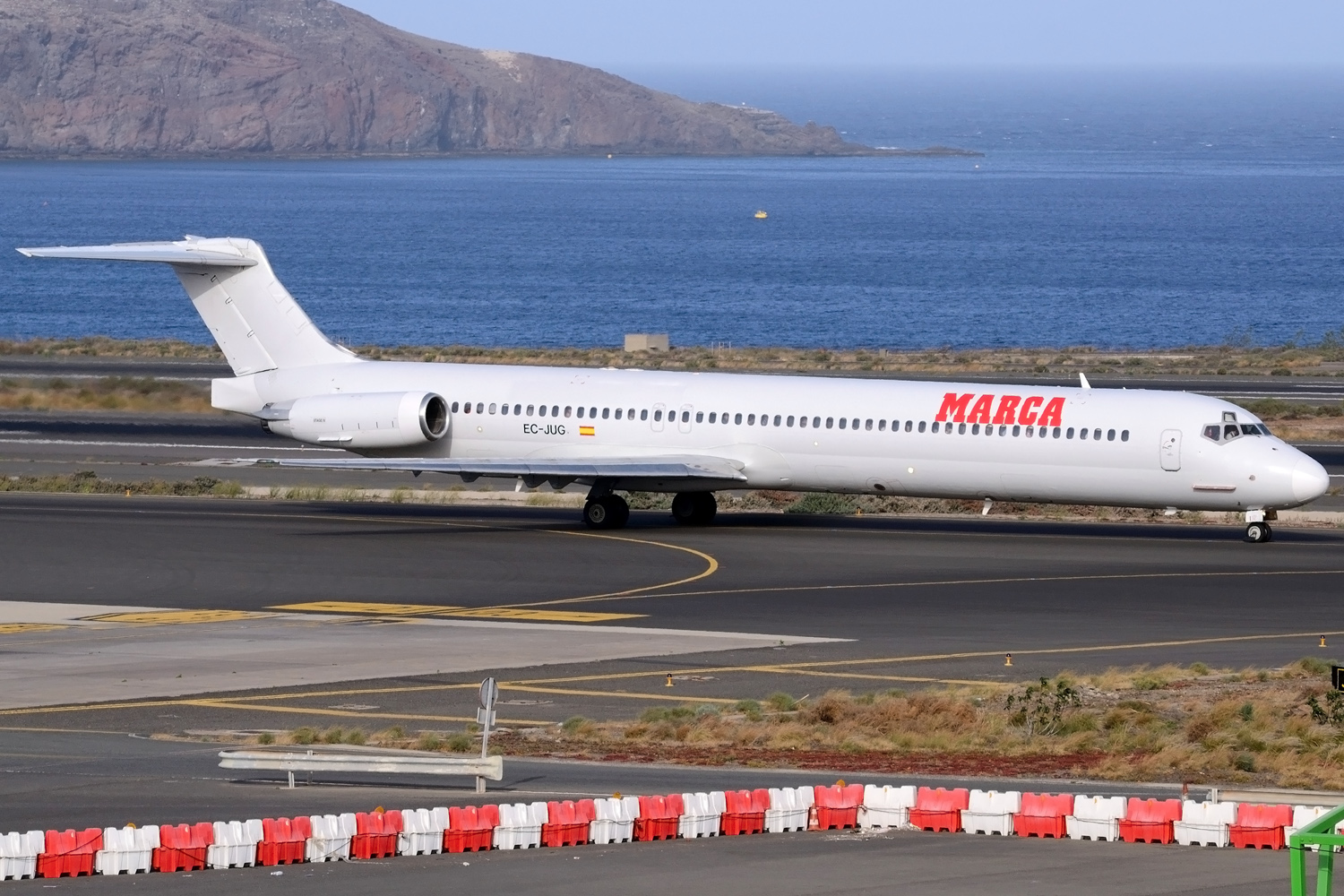EC-JUG (49847) 1989 McDonnell Douglas MD-83