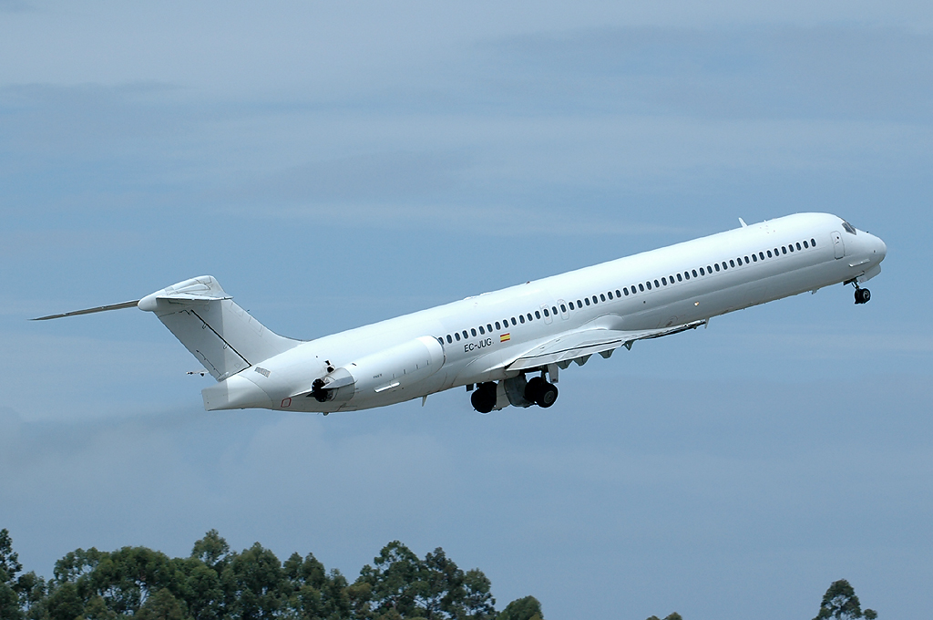EC-JUG · McDonnell Douglas MD-83 · (OPO / LPPR)