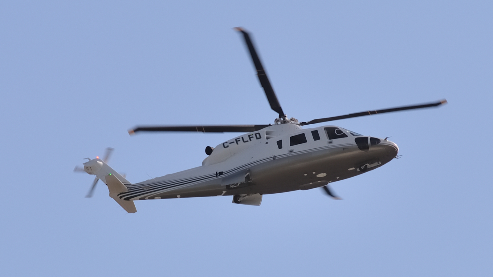 C-FLFD · Bell 412EP · (YUL / CYUL)